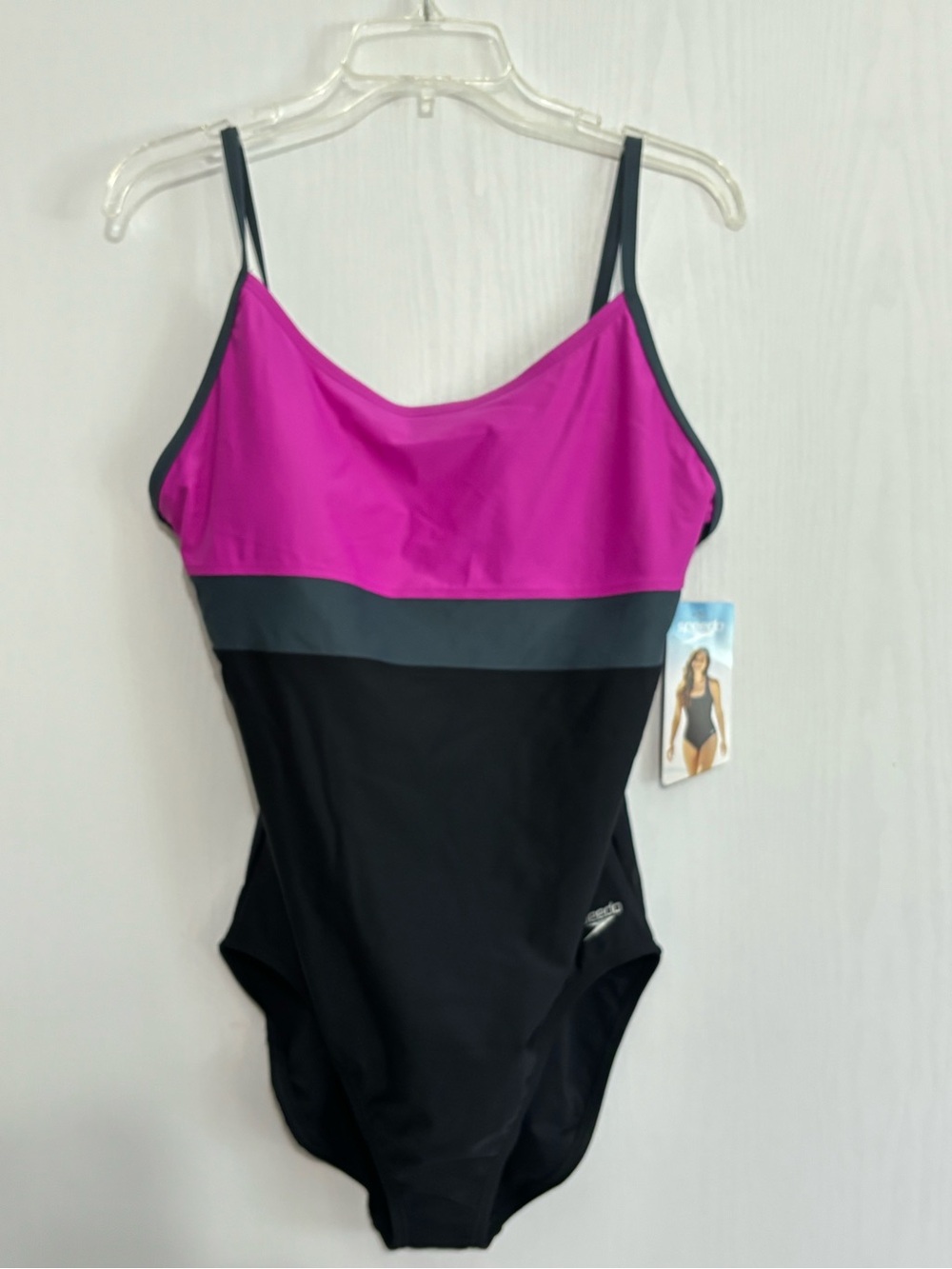 Speedo One Piece Swimsuit Womens 16 Pink Black Color Block Stripe Padded New